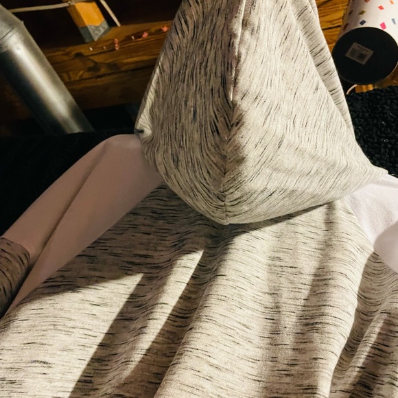 Woman’s fall jacket. - Picture 12 of 12